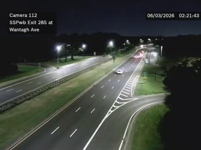 Live traffic camera view: Southern State at Wantagh Ave (Exit 28), sourced from 511NY